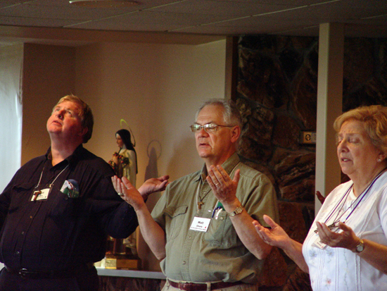 David-Walt-Marie-InChapel03391
